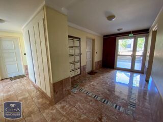  Appartement à louer 2 pièces 42 m²