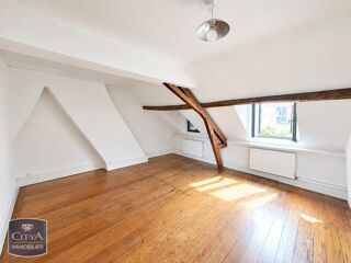  Appartement à louer 2 pièces 55 m²