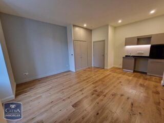  Appartement à louer 2 pièces 43 m²