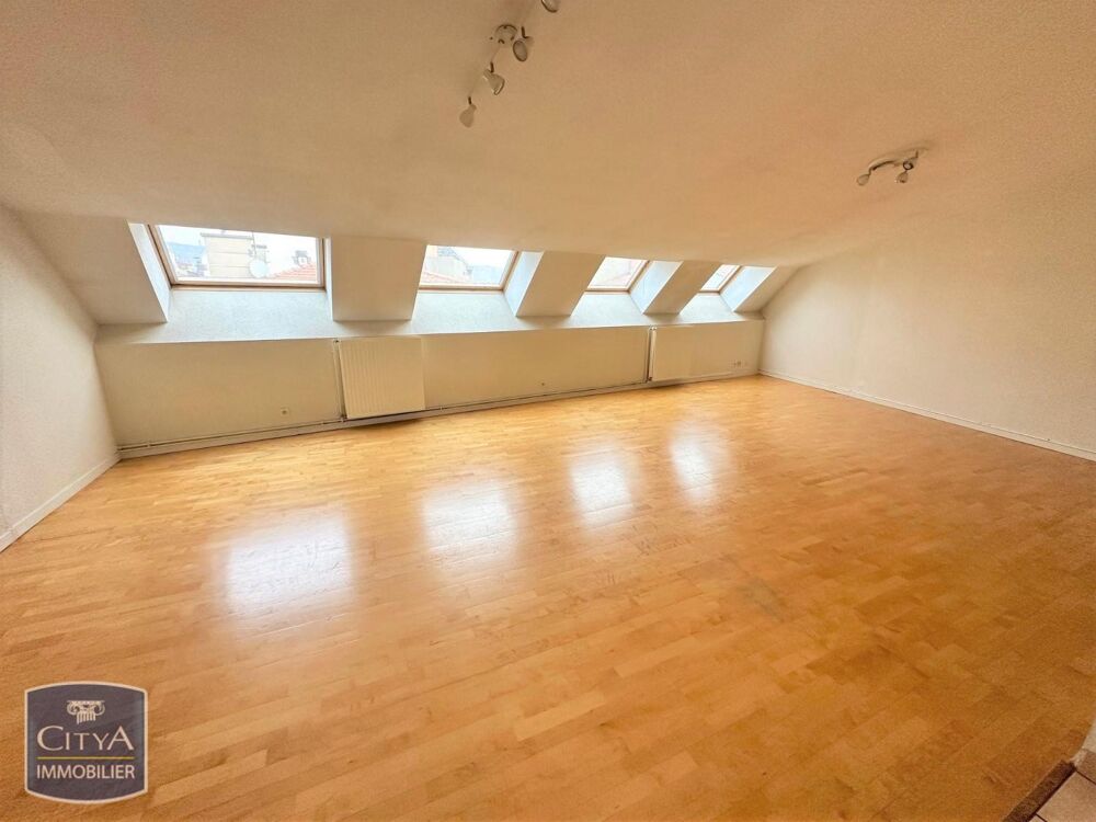 location Appartement - 3 pièce(s) - 101 m² Clermont-Ferrand (63000)