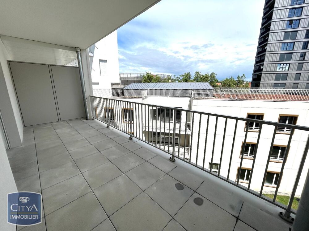 À LOUER : Appartement neuf T4 situé à Saint-Étienne, dan....