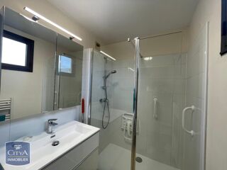  Appartement à louer 2 pièces 40 m²