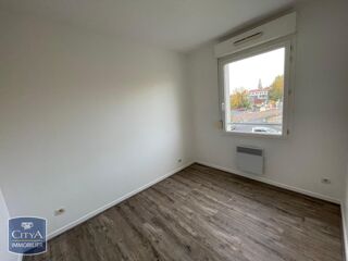  Appartement à louer 2 pièces 55 m²