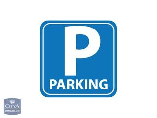  Parking / Garage à louer 