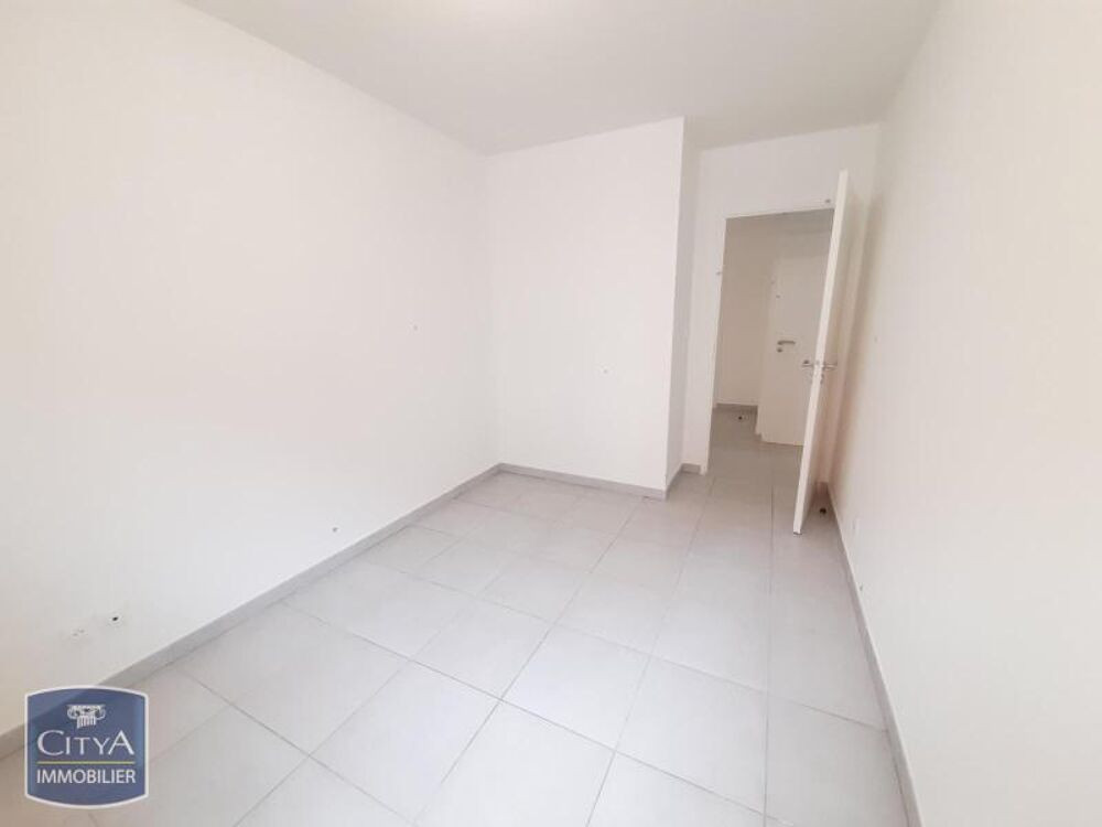 location Appartement - 3 pièce(s) - 59 m² Nîmes (30000)