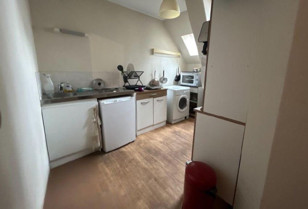 À LOUER : Appartement T2 situé dans la charmante ville d....