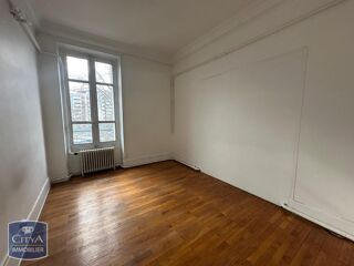  Appartement à louer 3 pièces 78 m²
