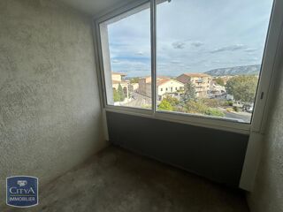  Appartement à louer 1 pièce 31 m² Cavaillon