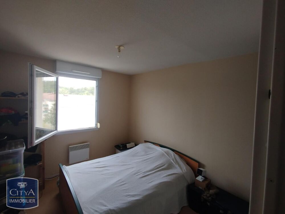 location Appartement - 4 pièce(s) - 74 m² Dole (39100)