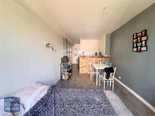  Appartement à louer 1 pièce 25 m²