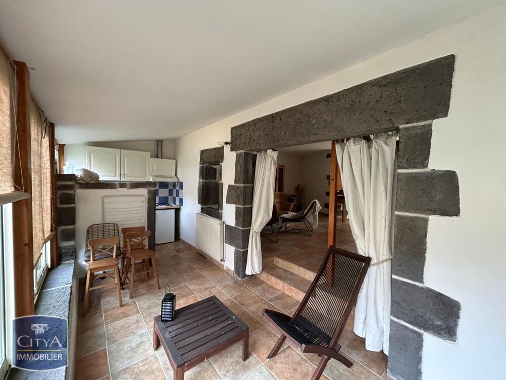 À LOUER : Découvrez cette magnifique maison T5 située à ....
