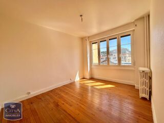 Appartement à louer 3 pièces 65 m²
