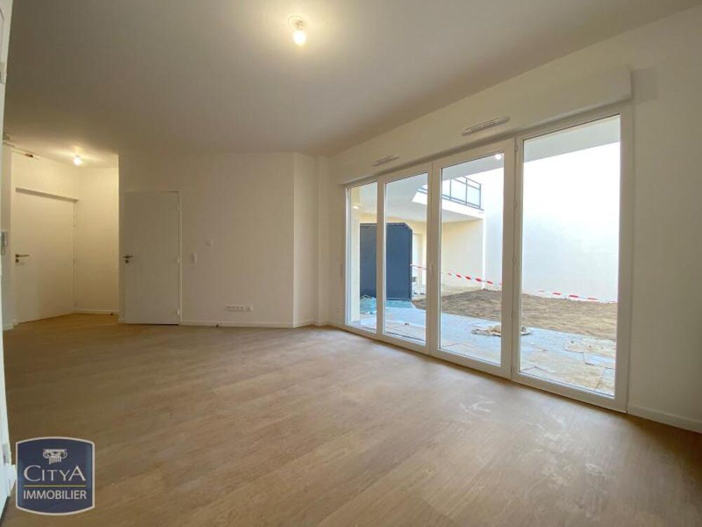 EXCLUSIVITÉ - APPARTEMENT 2 PIÈCES NEUF En location : à ....