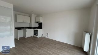  Appartement à louer 1 pièce 28 m²
