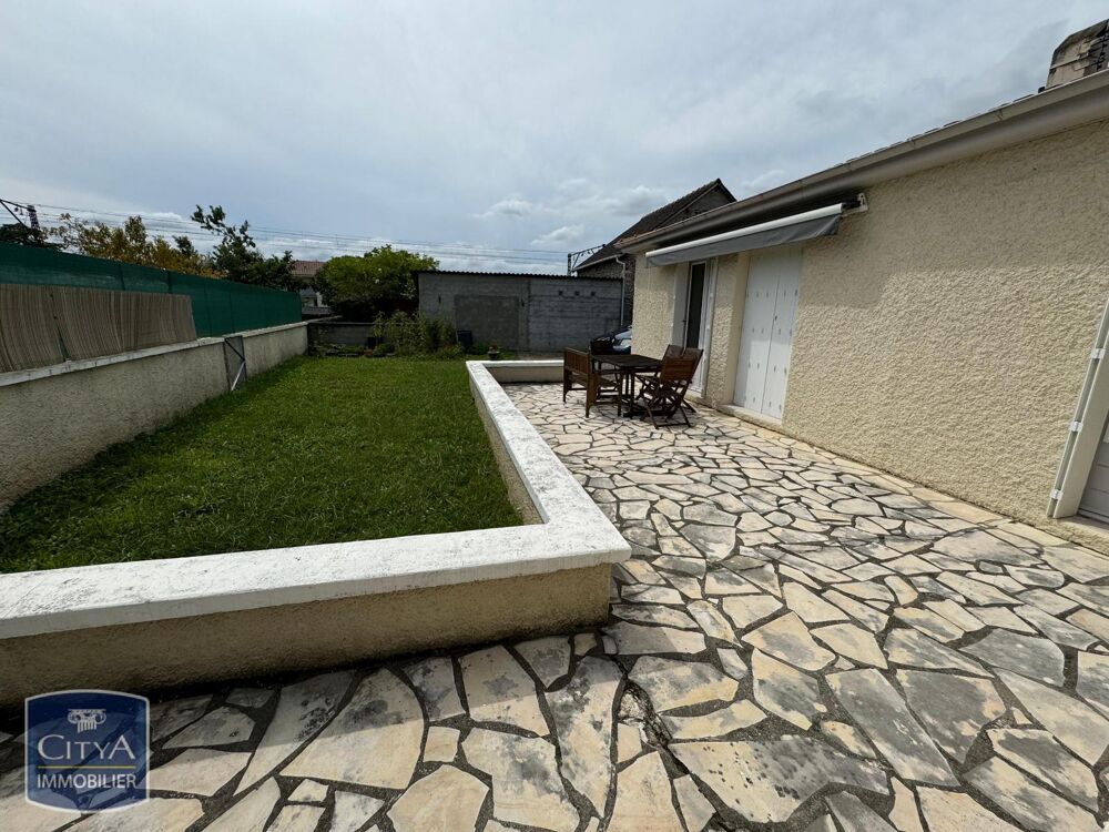 location Maison - 5 pièce(s) - 110 m² Aressy (64320)
