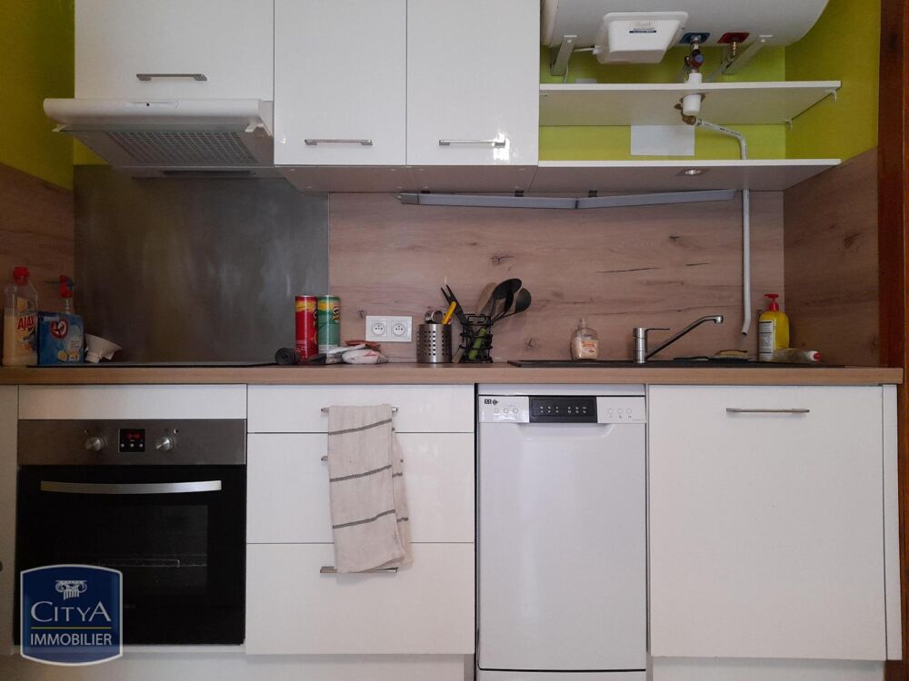 À LOUER : Appartement T4 à Grenoble, situé dans un quart....