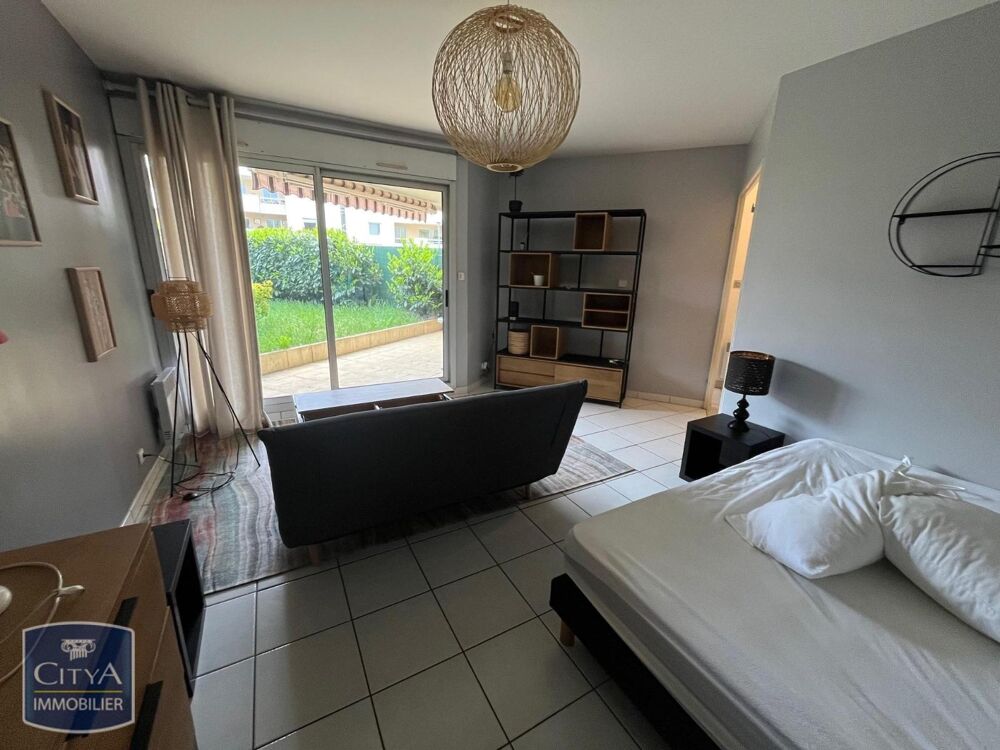 location Appartement - 1 pièce(s) - 35 m² Dijon (21000)