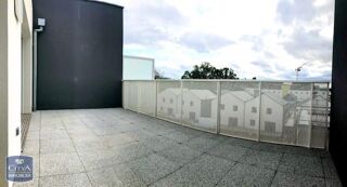  Appartement à louer 3 pièces 67 m²