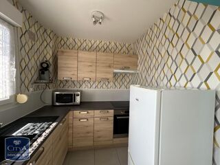  Appartement à louer 1 pièce 32 m²