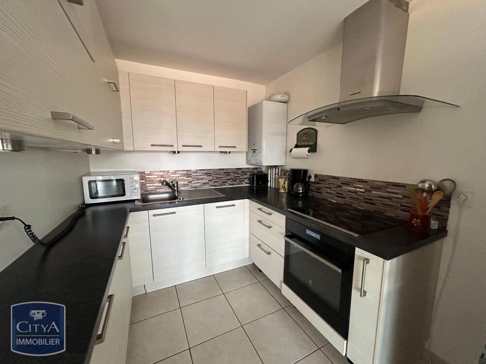À LOUER : Appartement T4 situé à Sillingy, dans le dépar....