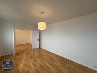  Appartement à louer 3 pièces 57 m²