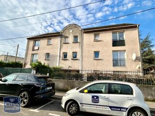  Appartement à louer 2 pièces 33 m²