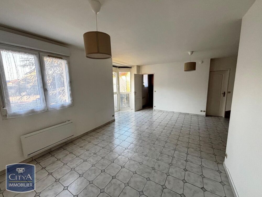 A LOUER T3 en duplex AU COUDRAY MONTCEAUX CITYA PATRIMOI....