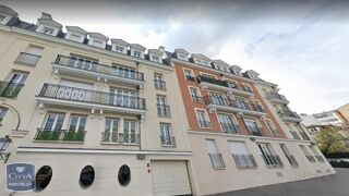  Parking / Garage à louer 