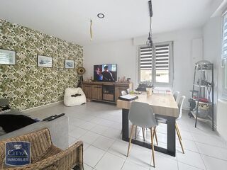  Maison à louer 4 pièces 109 m²