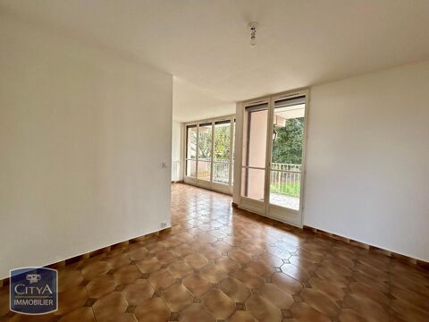  Appartement � louer 3 pi�ces 77 m�