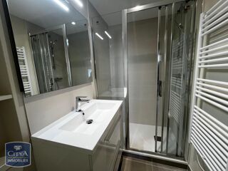  Appartement � louer 3 pi�ces 84 m�