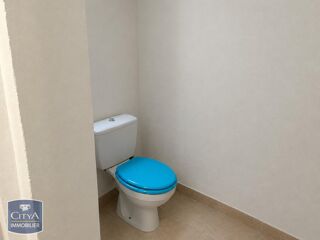  Appartement à louer 2 pièces 53 m²