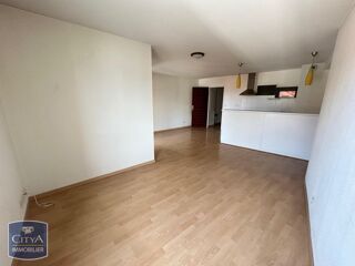  Appartement à louer 3 pièces 60 m²