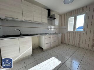  Maison à louer 5 pièces 111 m²