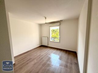 Appartement à louer 2 pièces 48 m²