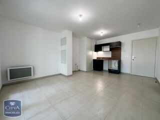  Appartement à louer 2 pièces 41 m²