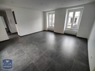  Appartement à louer 3 pièces 75 m²