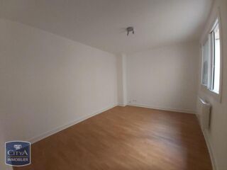  Appartement à louer 3 pièces 67 m²