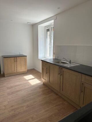  Appartement à louer 3 pièces 53 m²