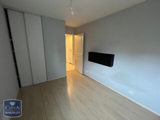  Appartement à louer 2 pièces 26 m²