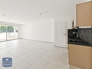  Appartement à louer 2 pièces 49 m²