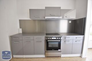  Appartement à louer 4 pièces 74 m²