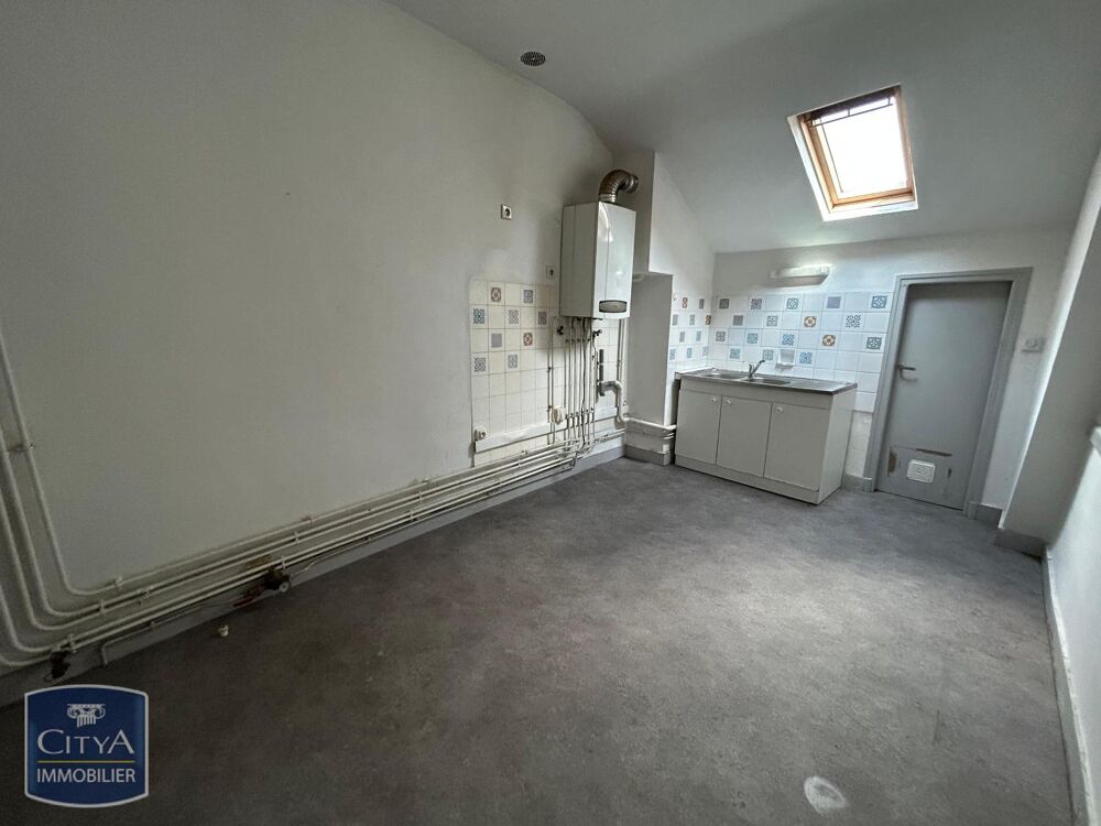 location Appartement - 2 pièce(s) - 63 m² Tulle (19000)