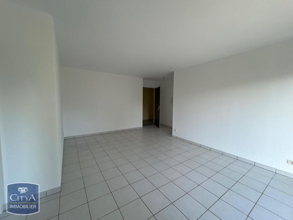 location Appartement - 2 pièce(s) - 55 m² Châtellerault (86100)