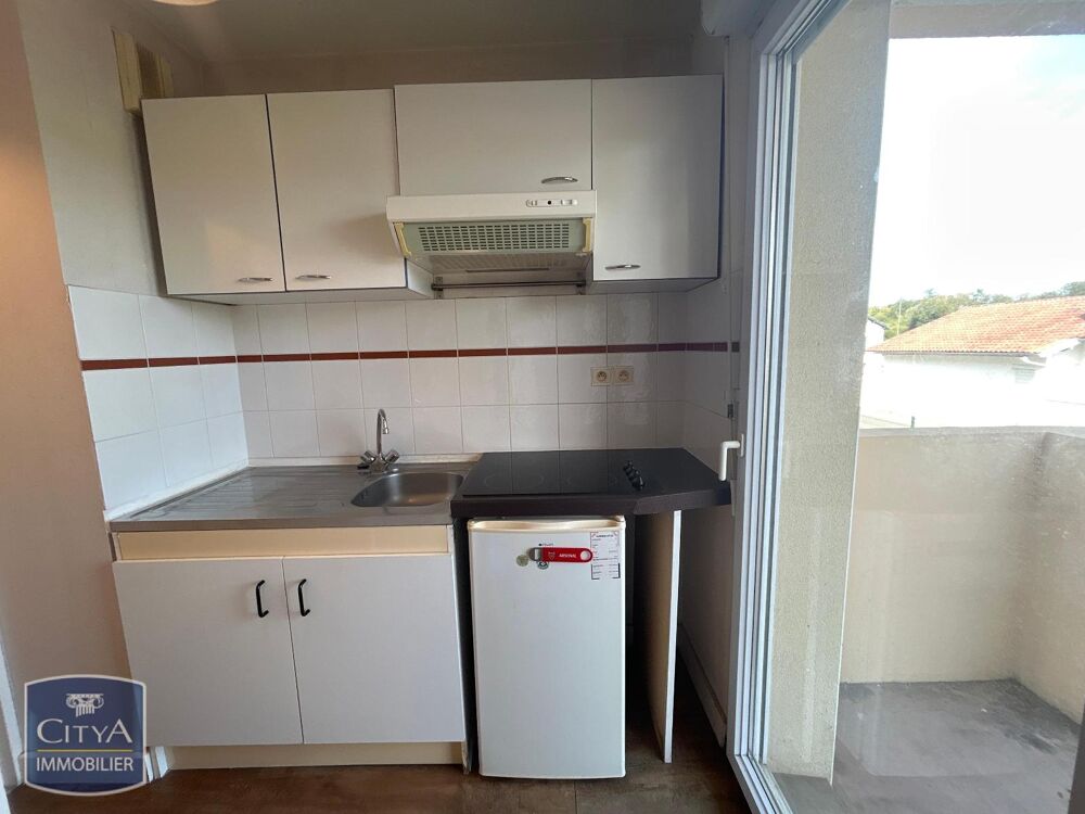 location Appartement - 2 pièce(s) - 47 m² Dax (40100)