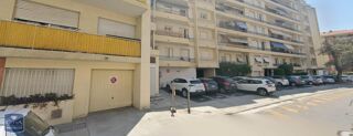  Parking / Garage à louer 