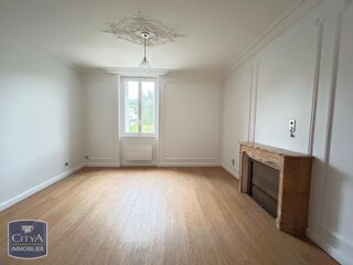  Appartement à louer 2 pièces 37 m²