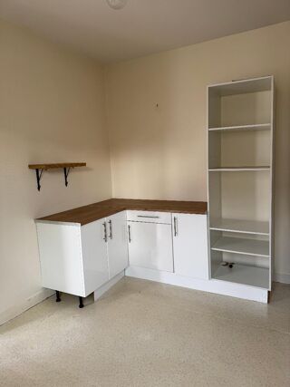  Appartement � louer 4 pi�ces 107 m�