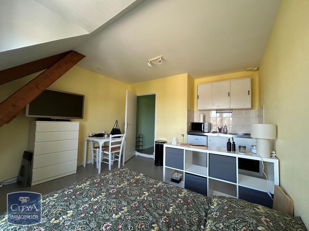 À LOUER : Appartement T1 situé à Damigny. Ce bien est id....