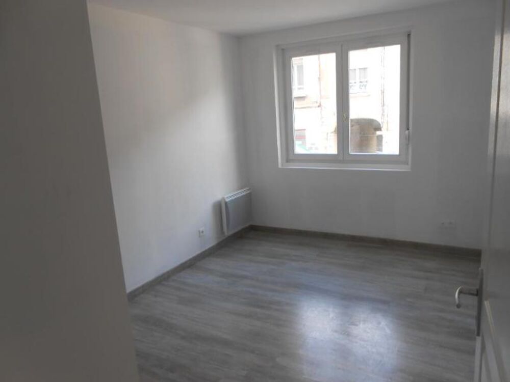 12 Rue Gambetta. F4 de 83m² - Cuisine semi-ouverte, gran....
